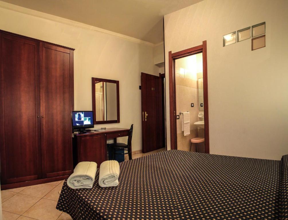 Hotel La Terrazza Cagliari Ruang foto