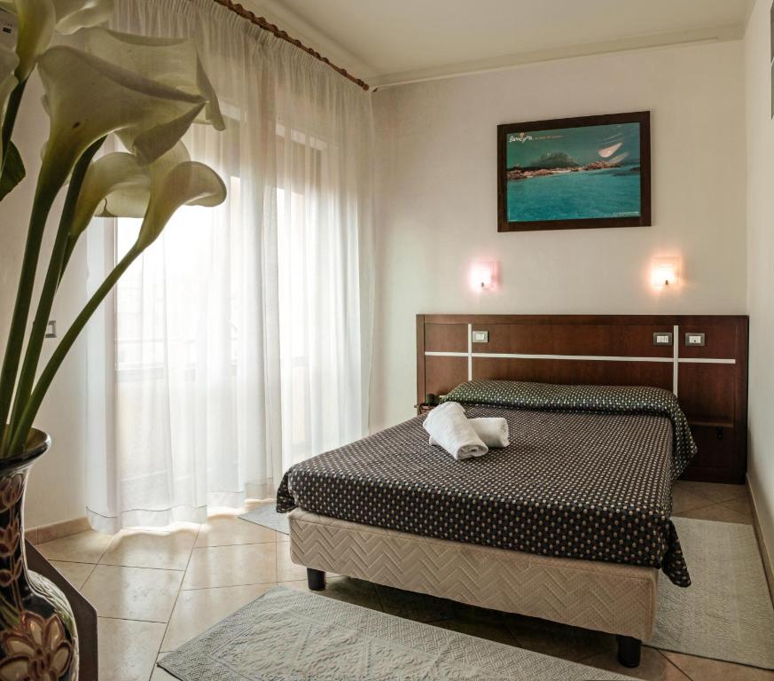 Hotel La Terrazza Cagliari Ruang foto